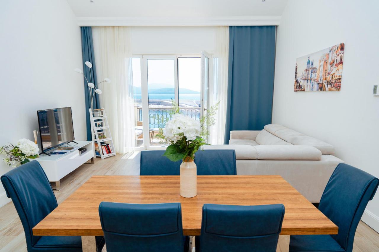 Ferienwohnung Lustica Bay Tivat Exterior foto