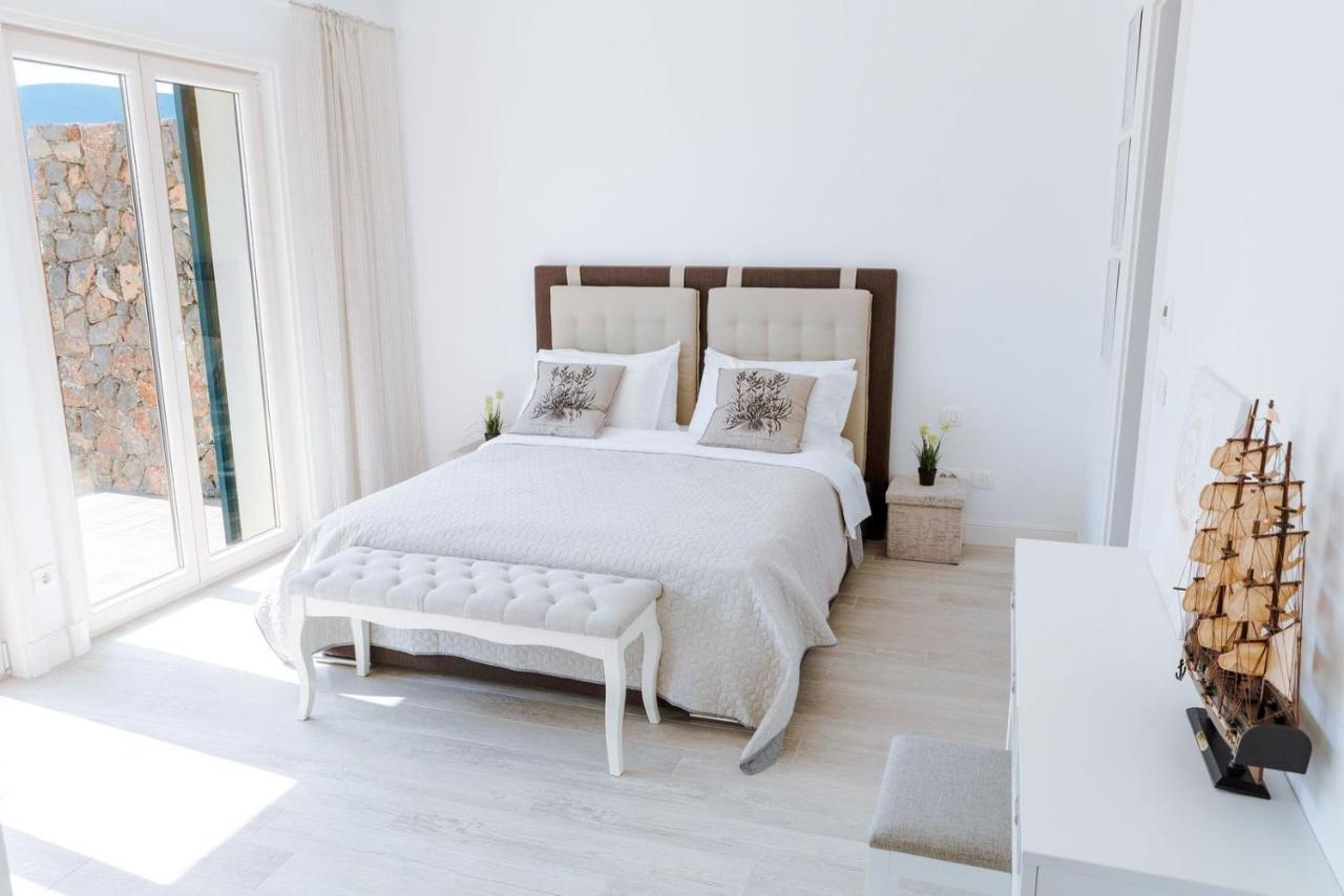 Ferienwohnung Lustica Bay Tivat Exterior foto