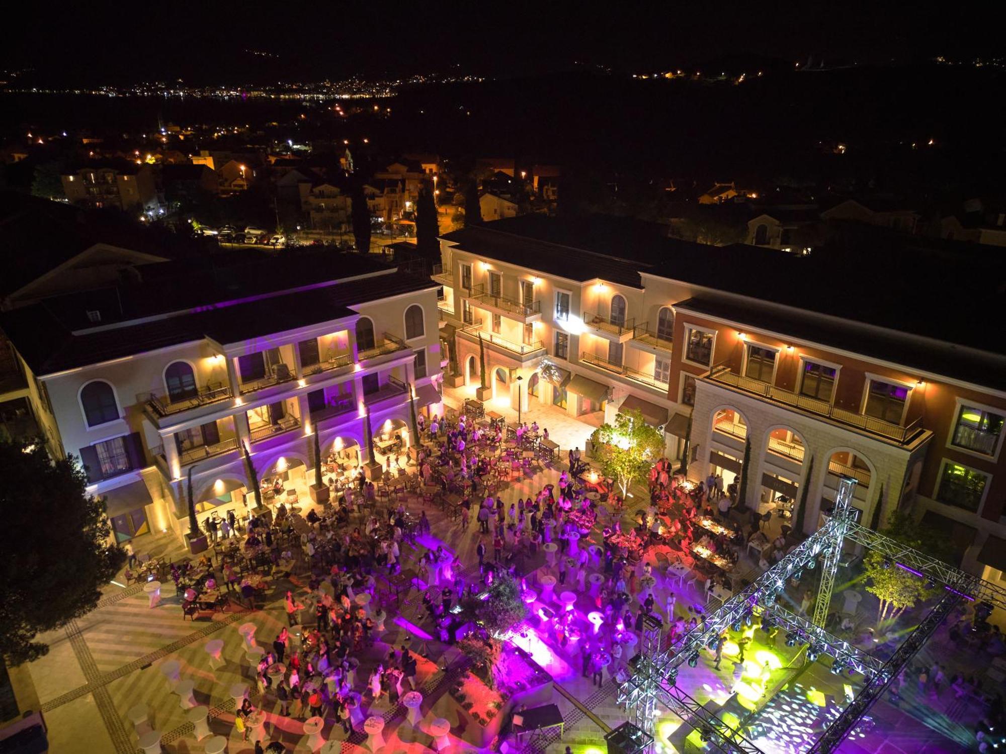 Ferienwohnung Lustica Bay Tivat Exterior foto