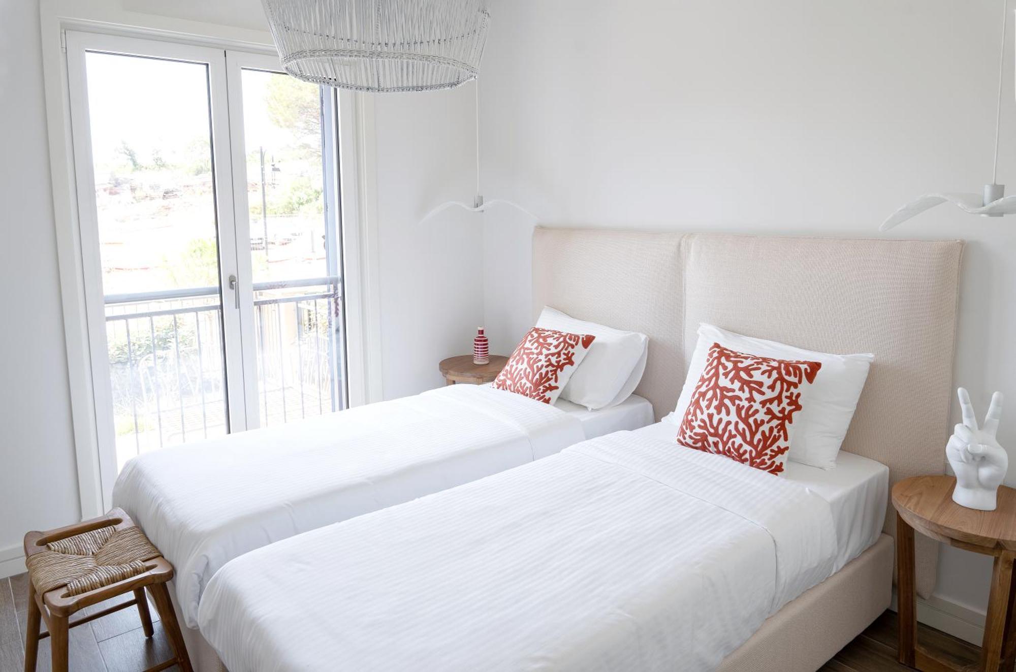 Ferienwohnung Lustica Bay Tivat Exterior foto