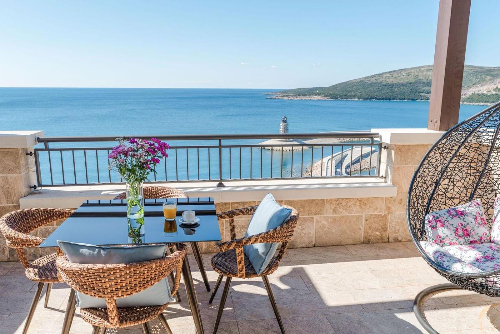 Ferienwohnung Lustica Bay Tivat Exterior foto