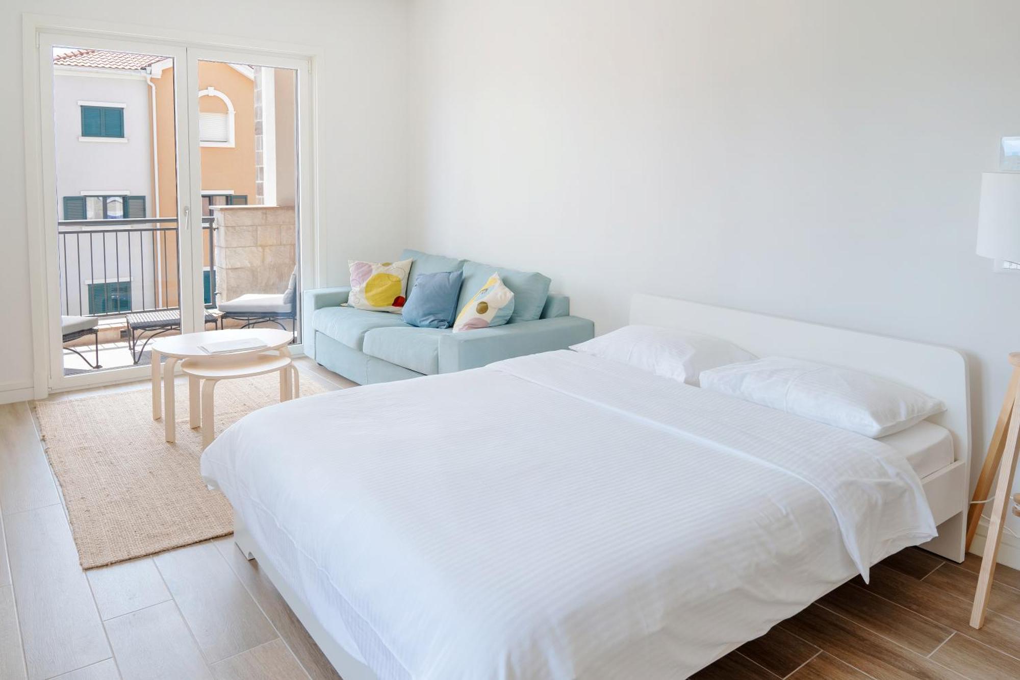 Ferienwohnung Lustica Bay Tivat Exterior foto
