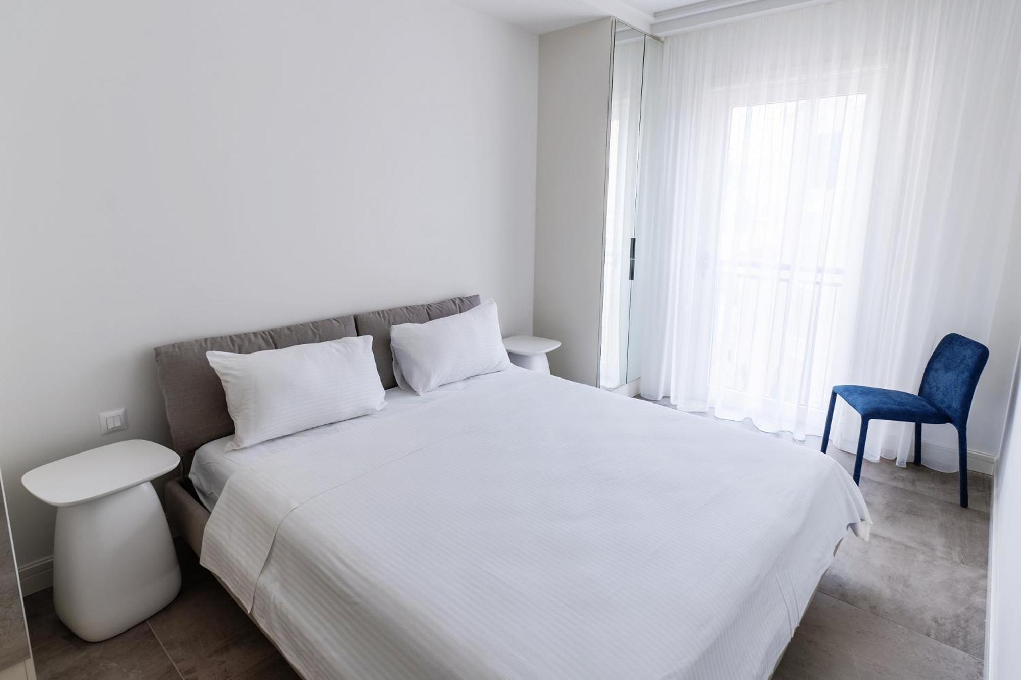 Ferienwohnung Lustica Bay Tivat Exterior foto